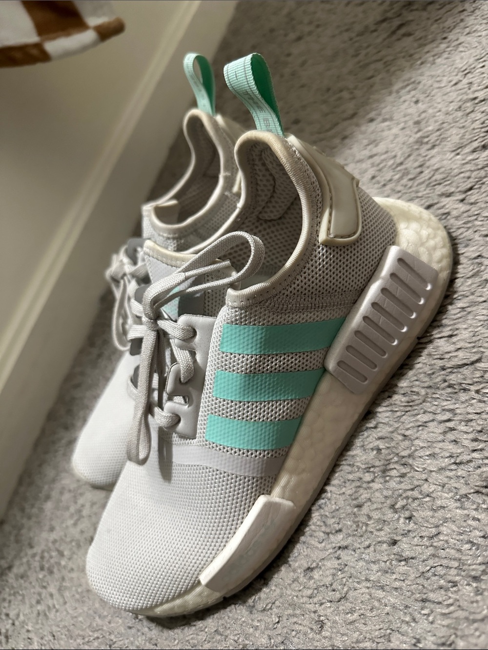 adidas Kids Sneakers in Light Gray with Mint Green Stripes